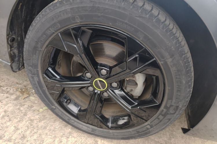 荣威i6 MAX 2020款 300TGI 自动爽酷天幕智驾Supreme版车身外观10