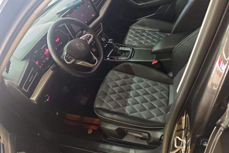 大众 速腾 2023款 300TSI DSG超越版中控内饰19