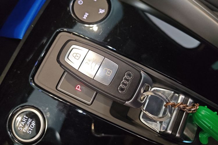 奥迪A3 2023款 Sportback 35 TFSI 时尚运动型中控内饰11