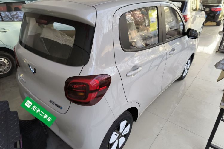 五菱汽车 宏光MINIEV 2025款 四门版 进阶款车身外观6005