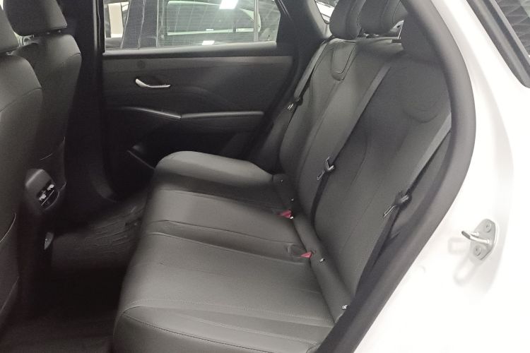 比亚迪 秦PLUS 2025款 DM-i 智驾版 128KM进取型中控内饰7004