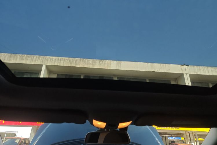 奔驰R级 2017款 R 320 4MATIC 商务型臻藏版中控内饰22