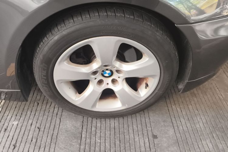 宝马5系 2007款 523Li 典雅型车身外观10