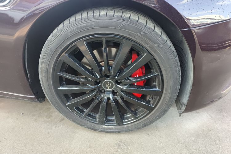 玛莎拉蒂 总裁 2018款 3.0T 标准版车身外观10