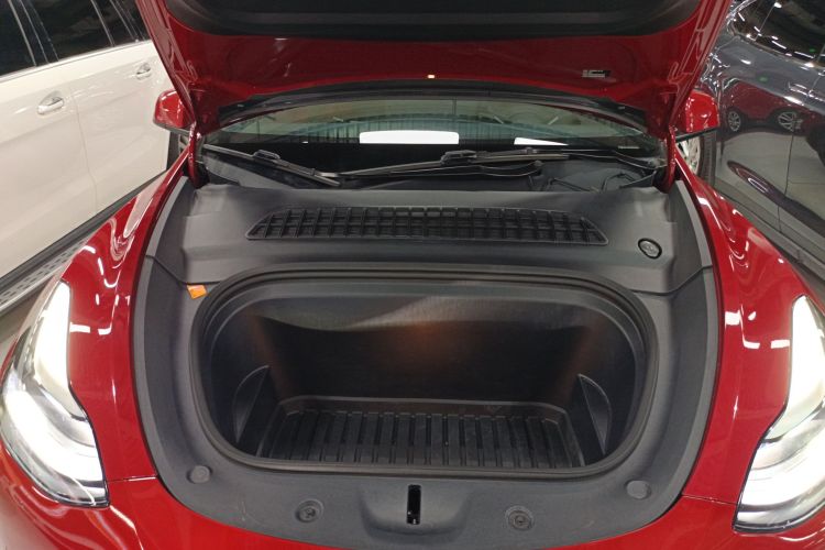 特斯拉 Model Y 2022款 改款 长续航全轮驱动版机舱底盘24