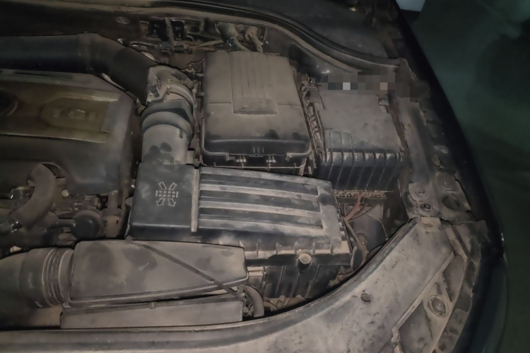 大众 迈腾 2013款 1.8TSI 领先型局部细节9007