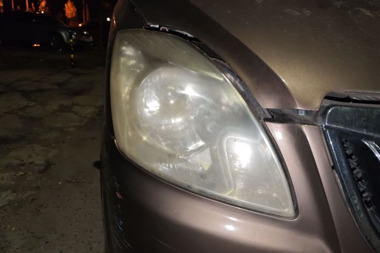 福田 蒙派克E 2016款 2.0L快运版4G63车身外观6006