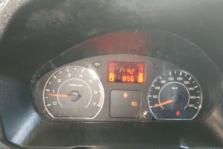 五菱汽车 五菱征途 2021款 1.5L进取型LAR局部细节14