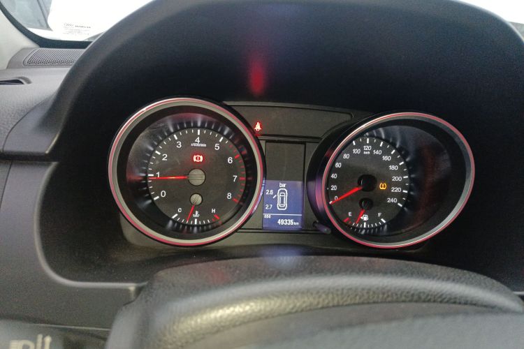 哈弗H6 2015款 改款 运动版 1.5T 手动两驱精英型中控内饰14