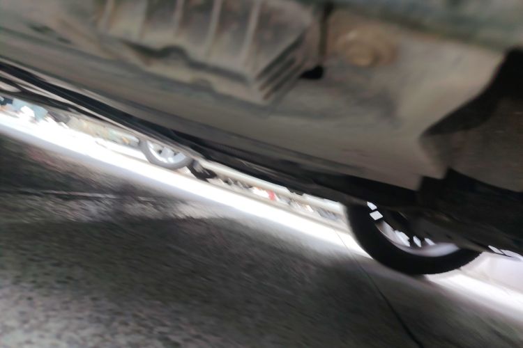 宝马3系 2024款 325i M运动套装局部细节9003