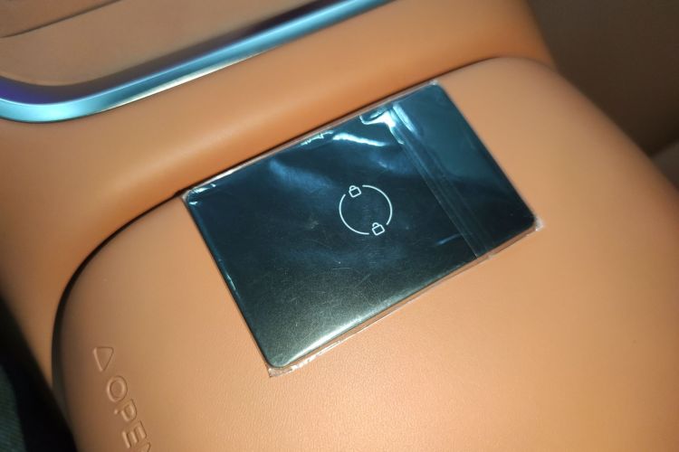 零跑汽车 零跑C16 2026款 增程 280激光雷达智尊版 6座中控内饰11