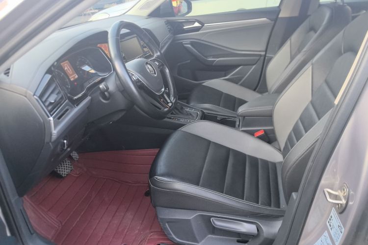 大众 速腾 2019款 200TSI DSG舒适型 国VI中控内饰19