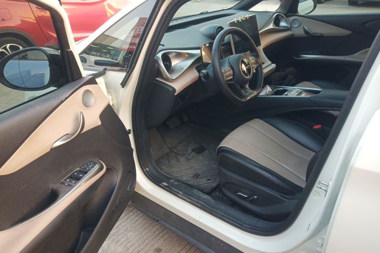 比亚迪 海豚 2024款 荣耀版 420km 自由版中控内饰20