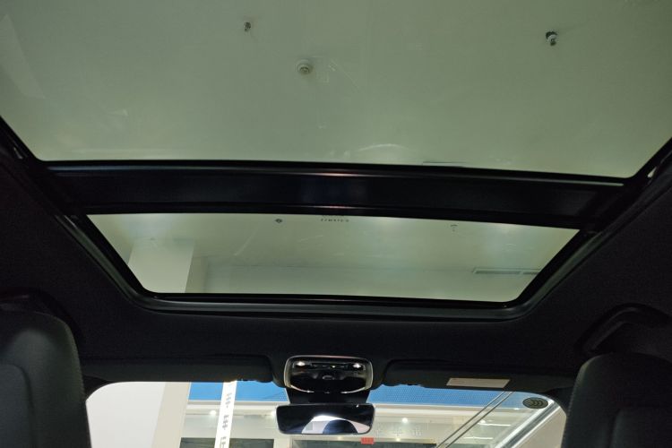 领克03 2022款 1.5TD DCT劲Pro中控内饰22