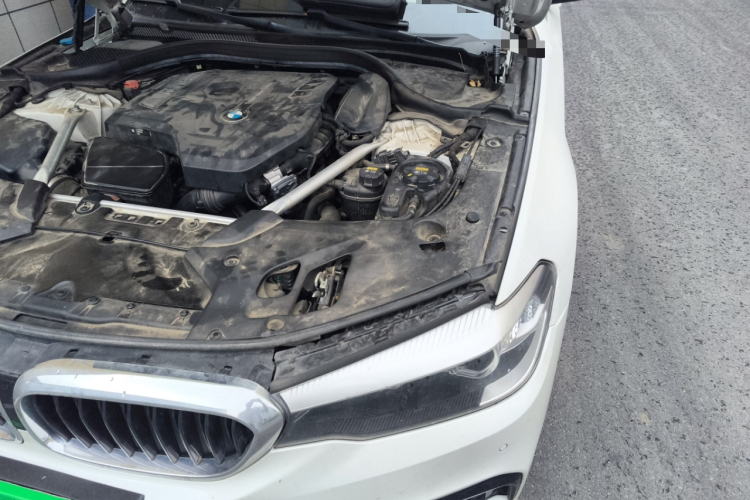 宝马5系 2020款 525Li M运动套装局部细节9007