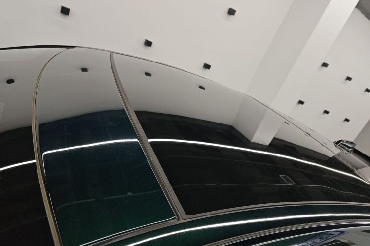 捷豹XEL 2024款 2.0T 250PS R-DYNAMIC S进取运动版局部细节57