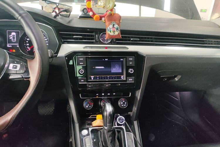 大众 迈腾 2018款 330TSI DSG 领先型局部细节16