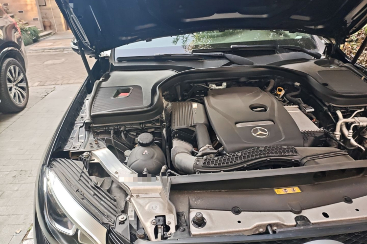 奔驰GLC 2018款 改款 GLC 260 4MATIC 豪华型局部细节9006