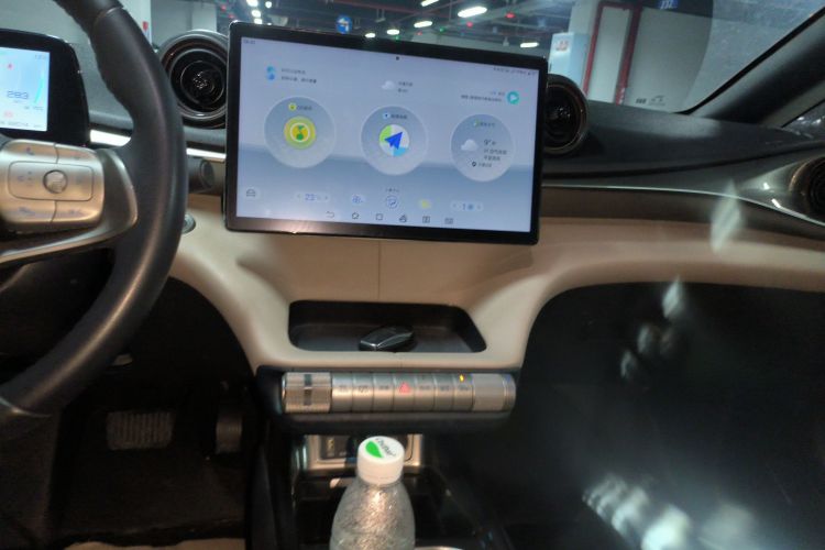 比亚迪 海豚 2021款 405km 时尚版局部细节16