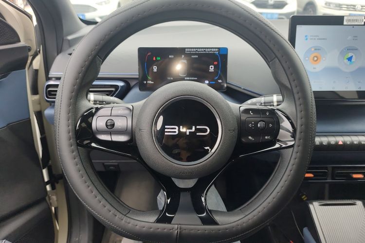 比亚迪 海鸥 2025款 305km 活力版中控内饰13