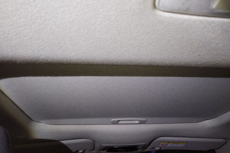 丰田 锋兰达 2022款 2.0L CVT领先版中控内饰22