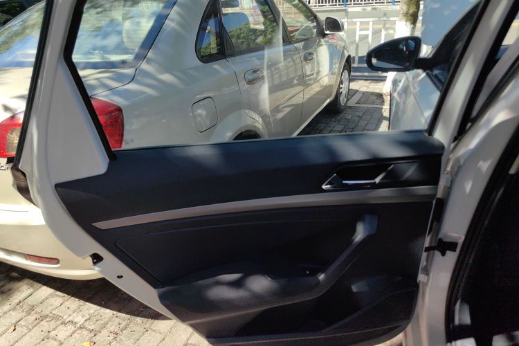 大众 朗逸 2021款 1.5L 自动风尚版中控内饰49