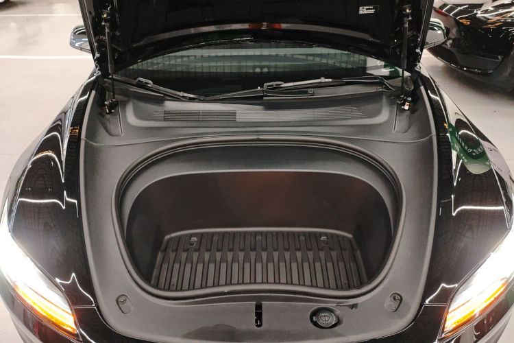 特斯拉 Model 3 2023款 长续航全轮驱动版局部细节24