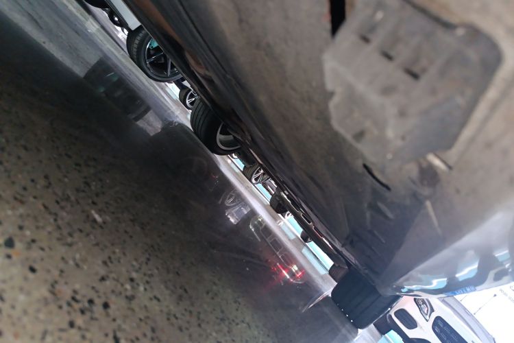 宝马3系GT 2019款 320i M运动套装局部细节9002