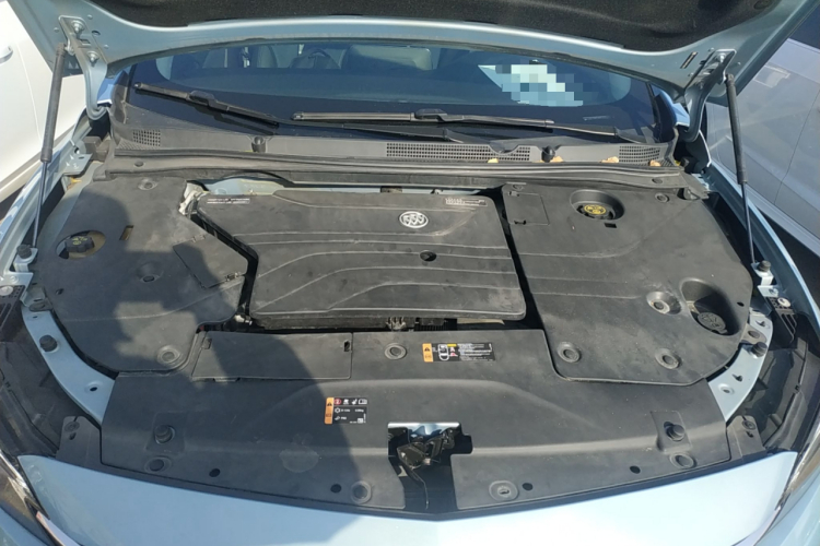 别克 微蓝6 2020款 插电混动 互联智享型机舱底盘24