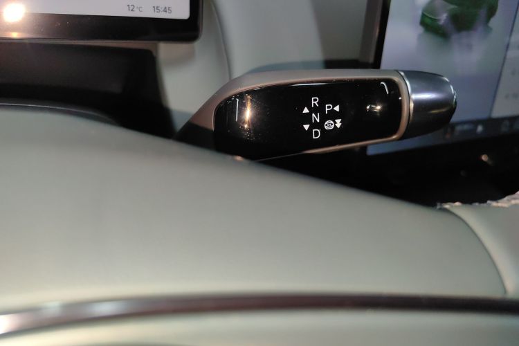 小鹏P7+ 2024款 限定版 Max中控内饰18