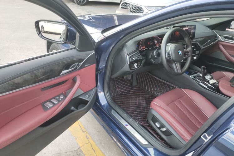 宝马5系 2021款 525Li M运动套装中控内饰20