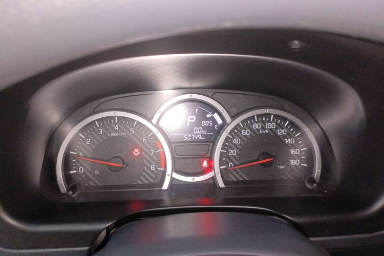 铃木 吉姆尼 2015款 1.3 AT JLX局部细节14