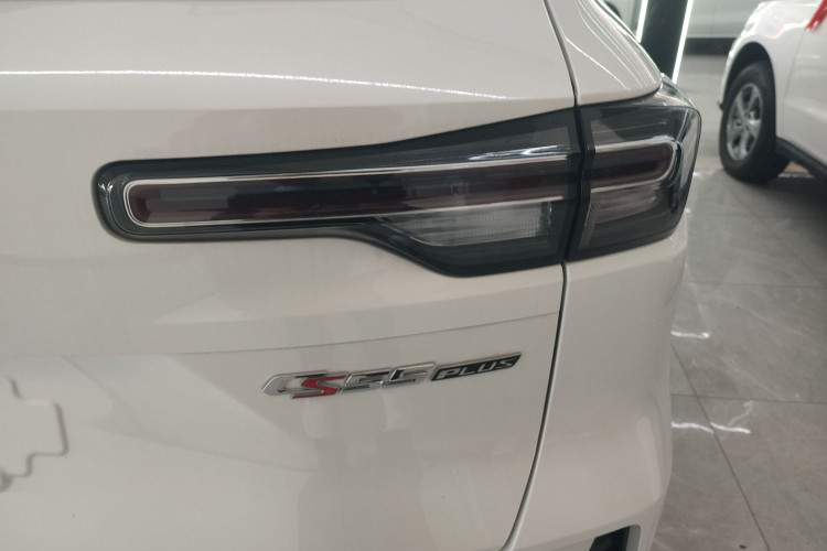 长安CS55PLUS PHEV 2025款 智慧新蓝鲸 125km 战舰版车身外观9