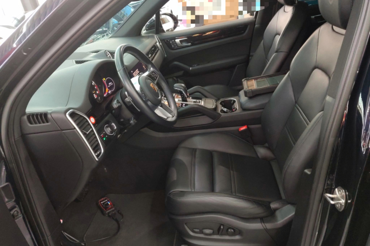 保时捷 Cayenne新能源 2022款 Cayenne E-Hybrid 2.0T 铂金版中控内饰19