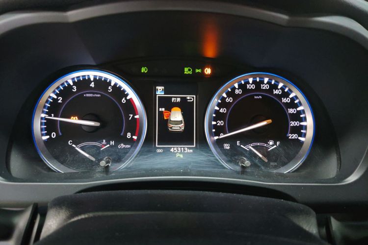 丰田 汉兰达 2018款 2.0T 四驱豪华版 7座 国VI中控内饰14