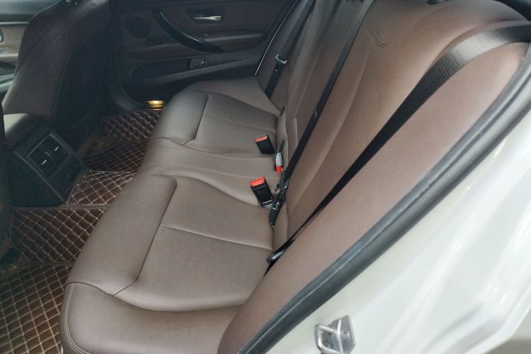 宝马3系 2018款 320Li 时尚型中控内饰7004