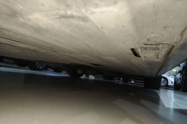 宝马3系 2017款 320Li M运动型局部细节9002