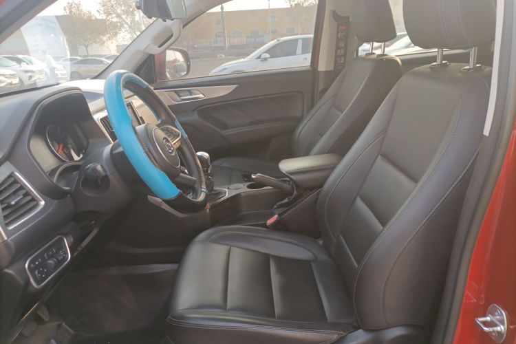 长城 炮 2019款 2.0T商用版手动柴油两驱精英型长箱GW4D20M局部细节19