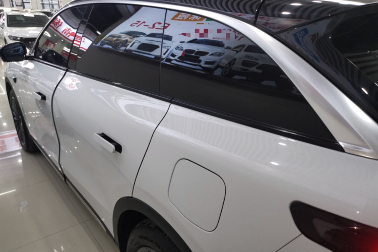 零跑汽车 零跑C11 2024款 增程 300尊享版车身外观4