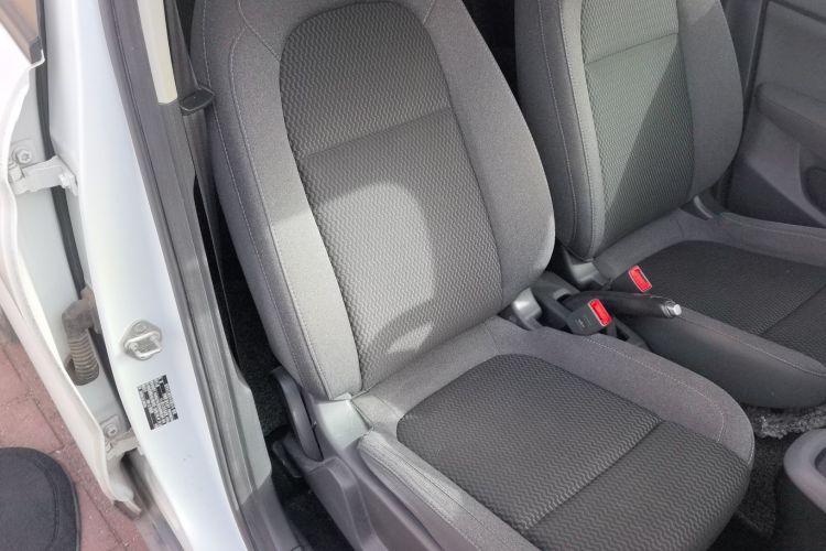 零跑汽车 零跑T03 2020款 400标准版局部细节41