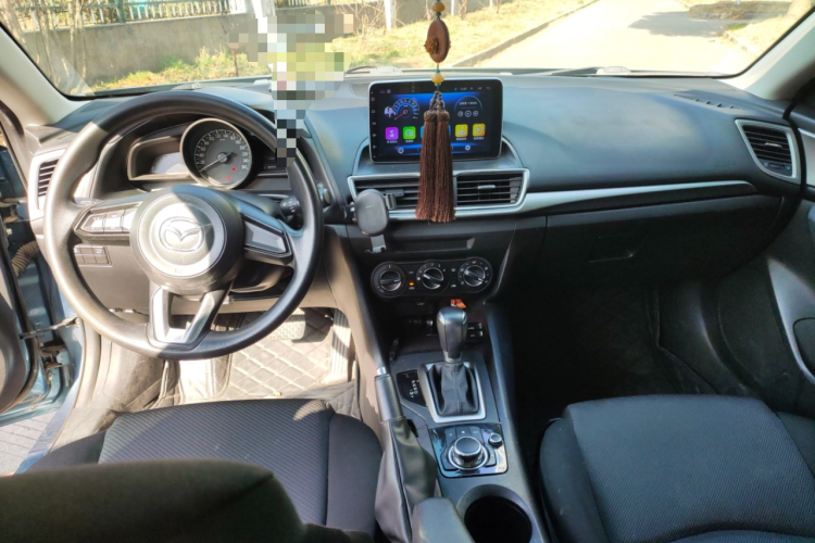 马自达3 昂克赛拉 2017款 三厢 1.5L 自动舒适型 国V中控内饰12