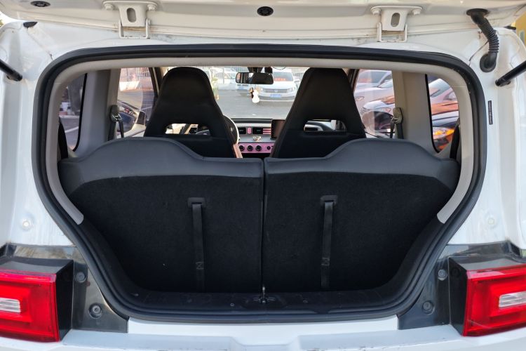 五菱汽车 宏光MINIEV 2021款 马卡龙时尚款 磷酸铁锂机舱底盘23