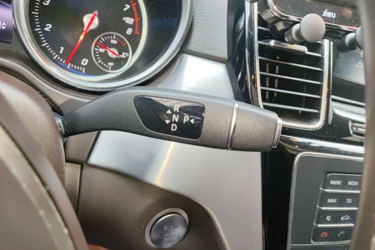 奔驰GLE 2015款 GLE 320 4MATIC局部细节18