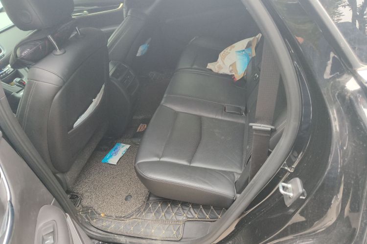 凯迪拉克XT5 2020款 28T 四驱豪华型中控内饰21