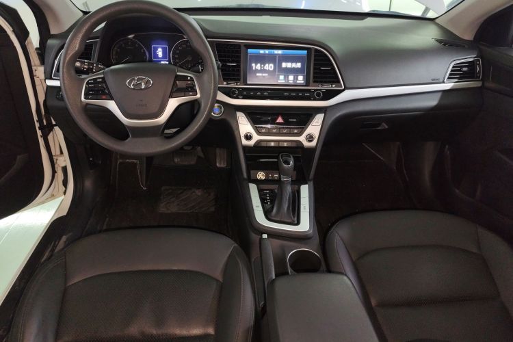 现代 领动 2016款 1.6L 自动智炫·精英型局部细节18