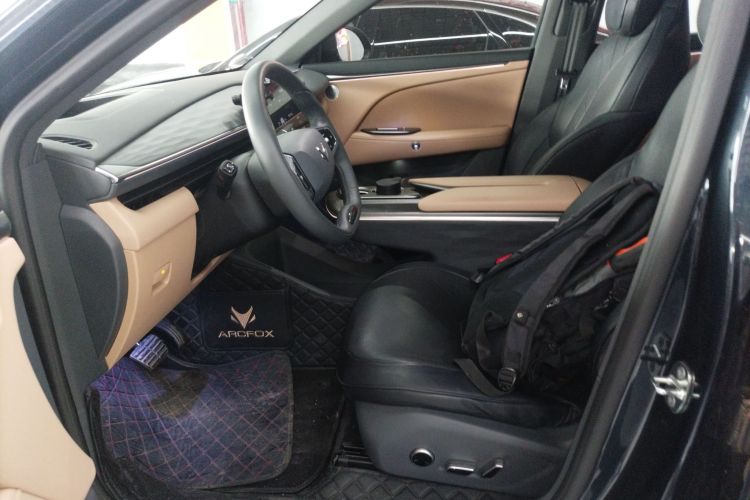 ARCFOX极狐 极狐 阿尔法T5(ARCFOX αT5) 2025款 630 神行版中控内饰19