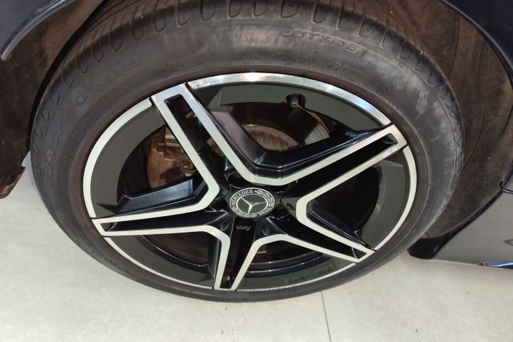 奔驰C级(进口) 2021款 C 200 轿跑车车身外观6008