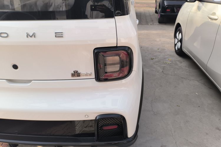 吉利银河 2025款 210km 熊猫卡丁车身外观9