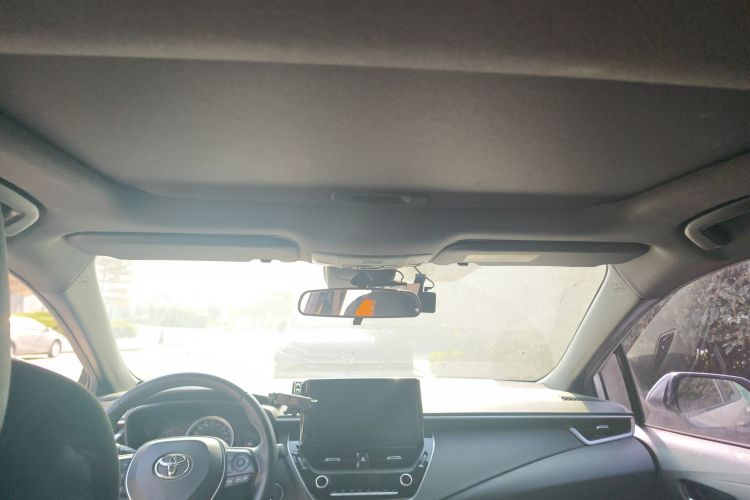 丰田 雷凌 2019款 185T CVT豪华版 国VI中控内饰22