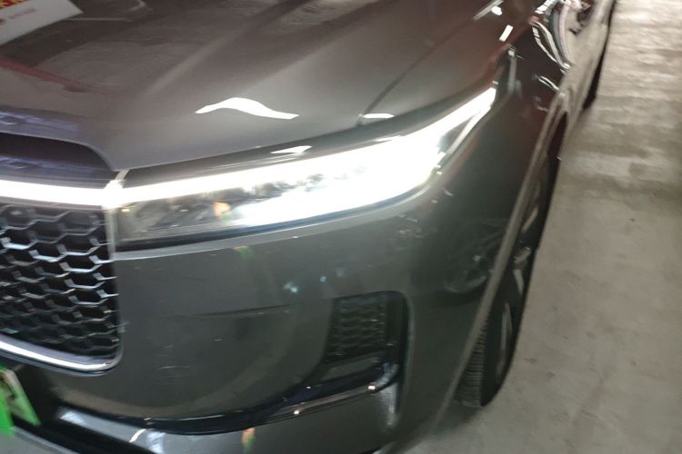 理想汽车 理想ONE 2021款 增程6座版局部细节36